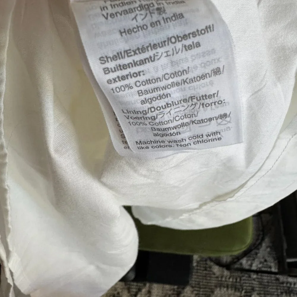 White Sleeveless Button-Down Dress - Picture 6 of 6